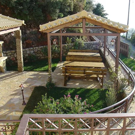 Amazing 2-bed In Spectacular With Stunning Sea Views Willa Kalamata